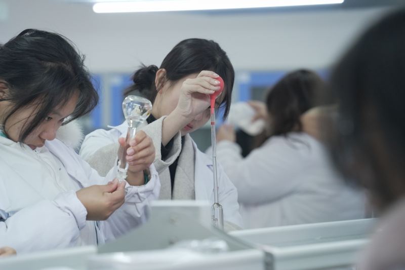 基础化学实训-容量器具的校正及使用